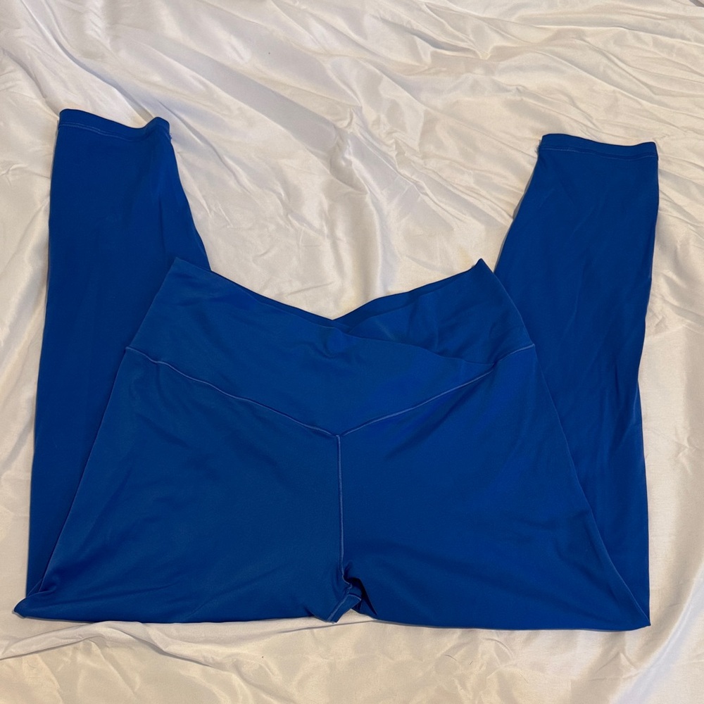 Aerie Women's double crossover Real me 7/8th Leggings in Vibrant Blue